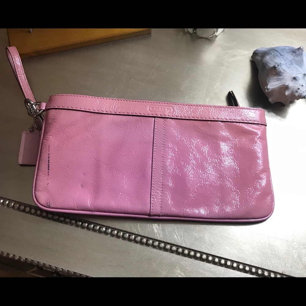 COACH PINK CLUTCH - Picture 6 of 6